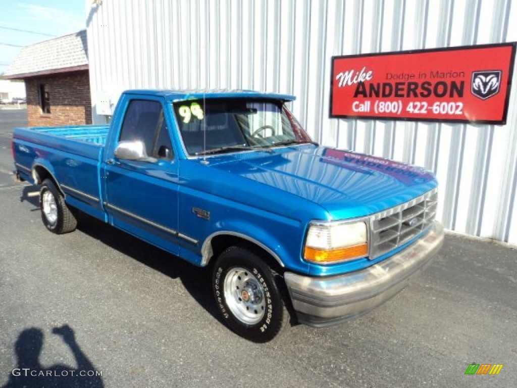 1994 F150 XL Regular Cab - Brilliant Blue Metallic / Blue photo #1