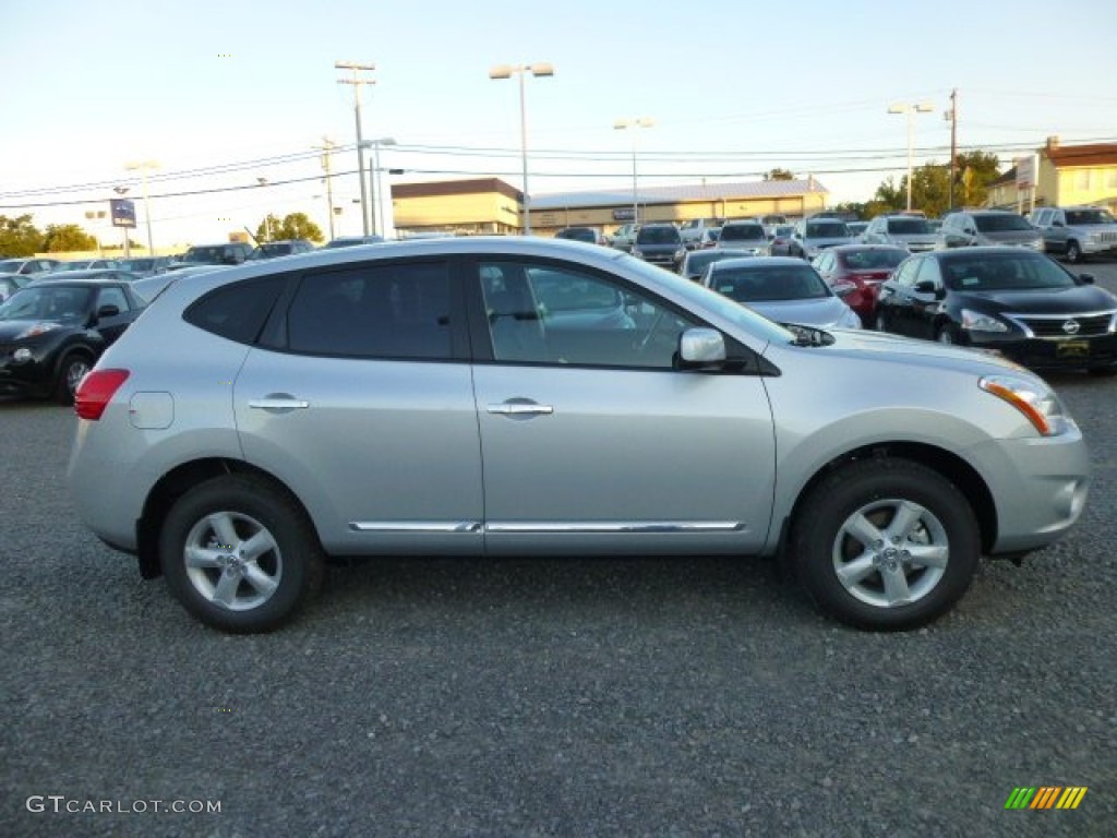 2013 Rogue S AWD - Brilliant Silver / Black photo #8