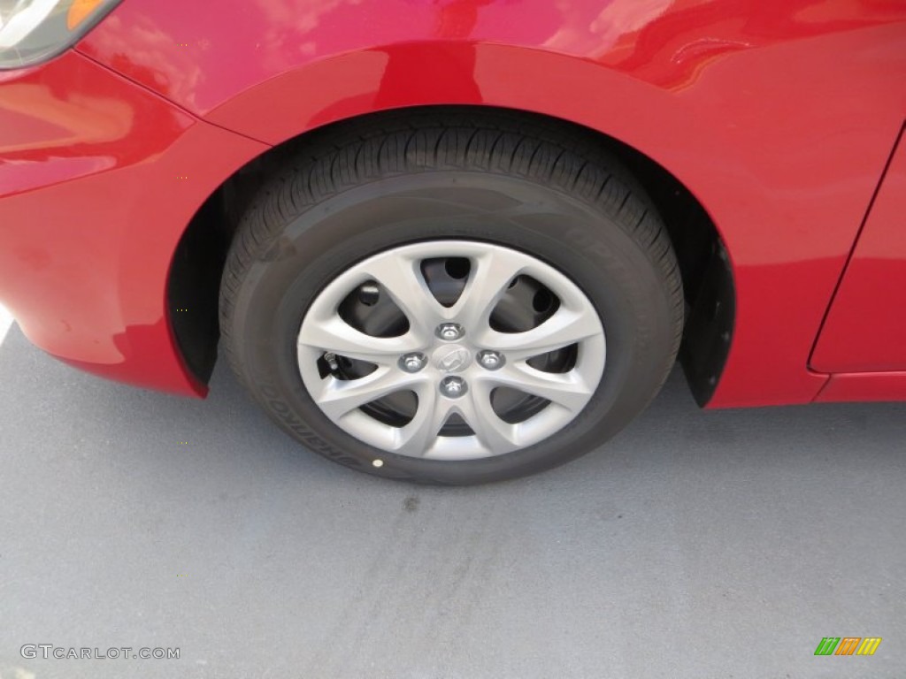 2013 Accent GLS 4 Door - Boston Red / Gray photo #12