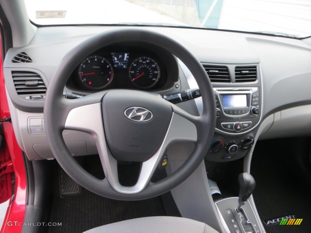 2013 Accent GLS 4 Door - Boston Red / Gray photo #23