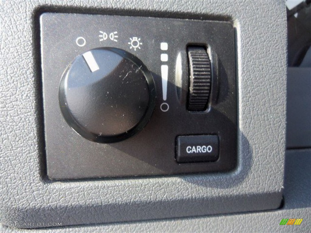 2007 Dodge Ram 3500 SLT Regular Cab Dually Controls Photo #85366834