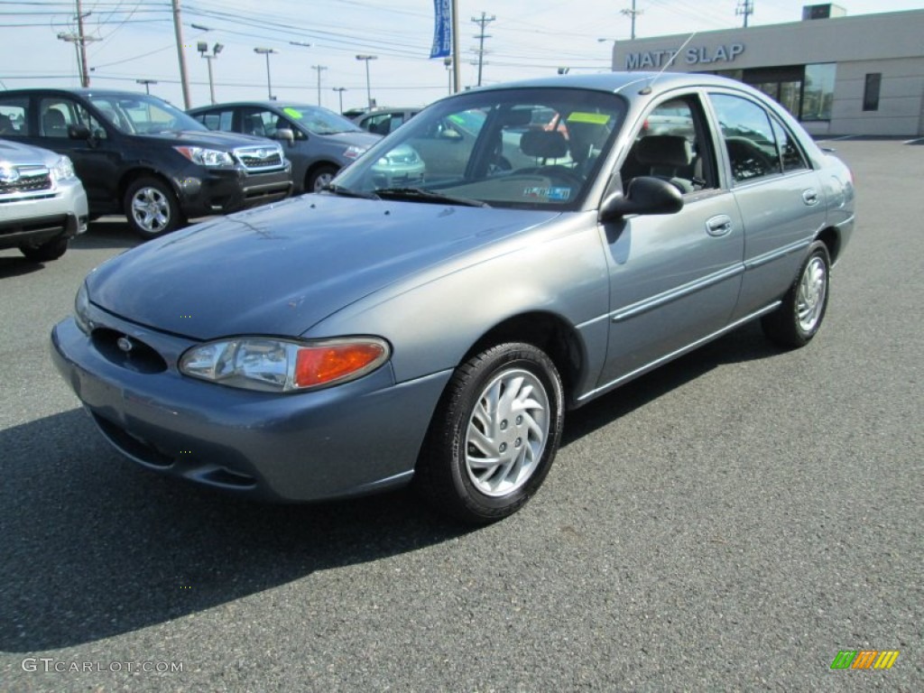 1999 Escort SE Sedan - Graphite Blue Metallic / Medium Graphite photo #2