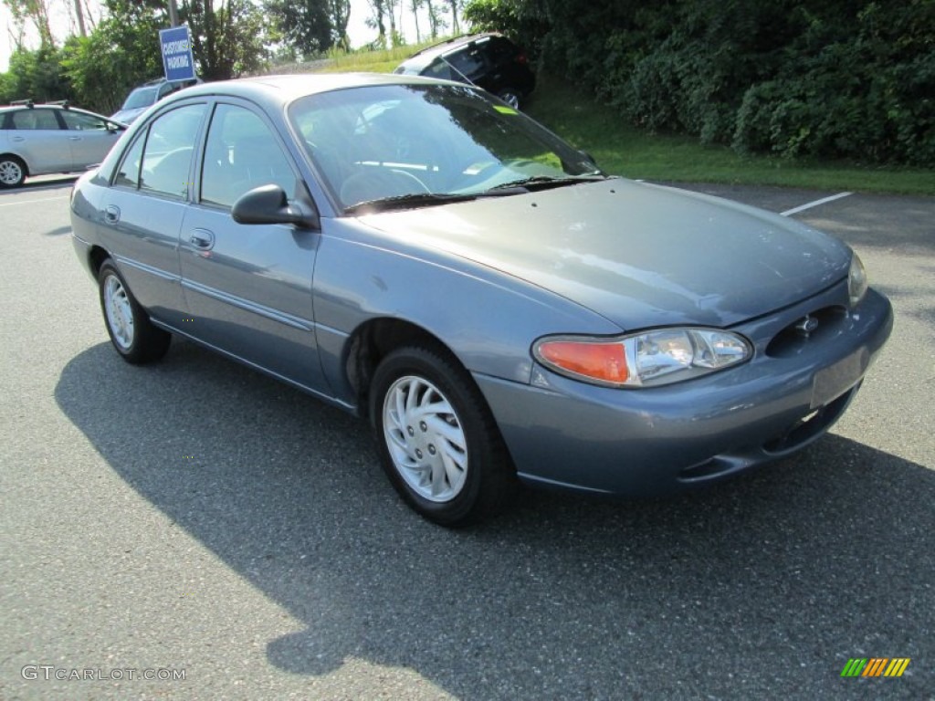 1999 Escort SE Sedan - Graphite Blue Metallic / Medium Graphite photo #4