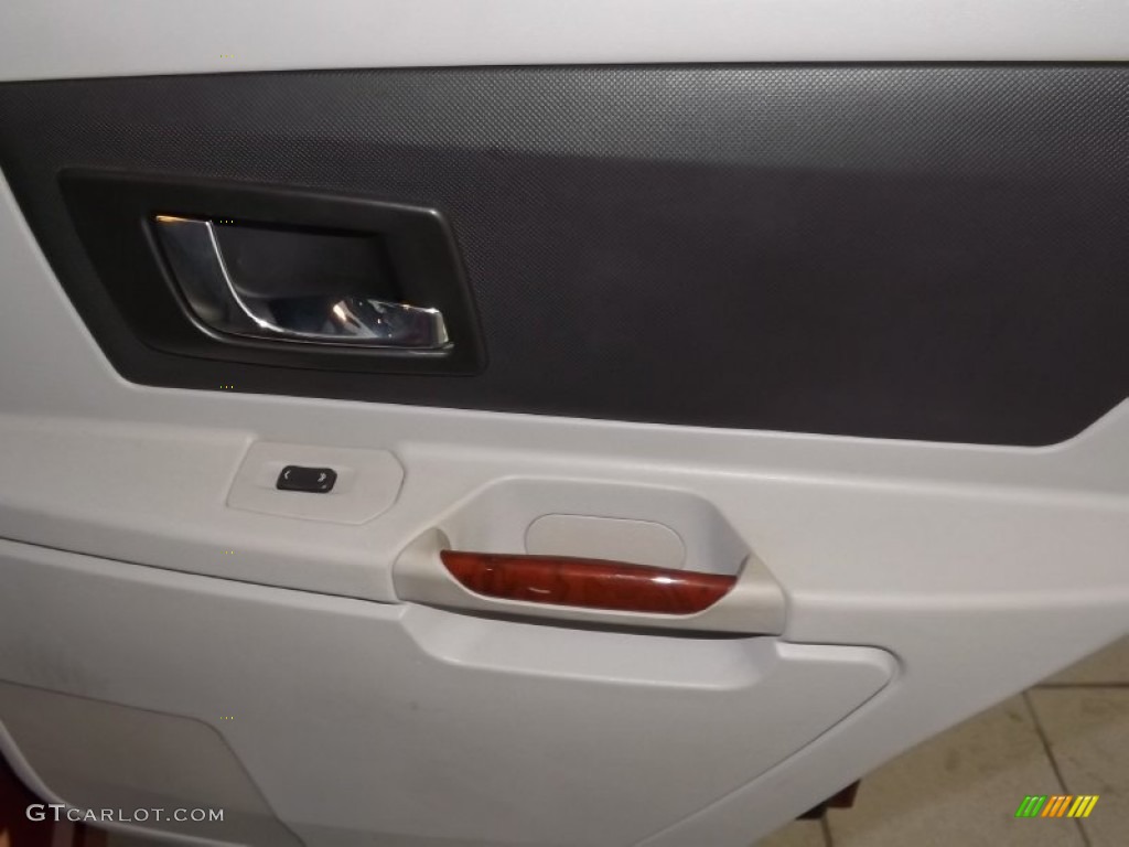 2005 SRX V6 - Red Line / Light Gray photo #26