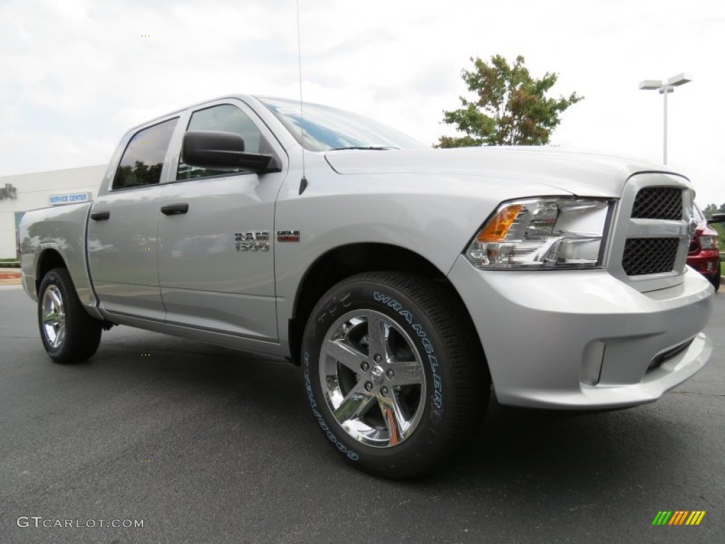 2014 1500 Express Crew Cab - Bright Silver Metallic / Black/Diesel Gray photo #4