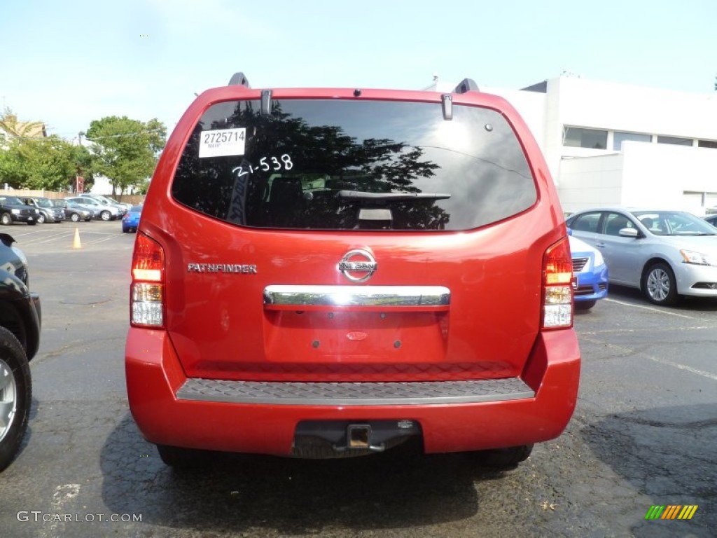 2011 Pathfinder SV 4x4 - Red Brick / Graphite photo #5