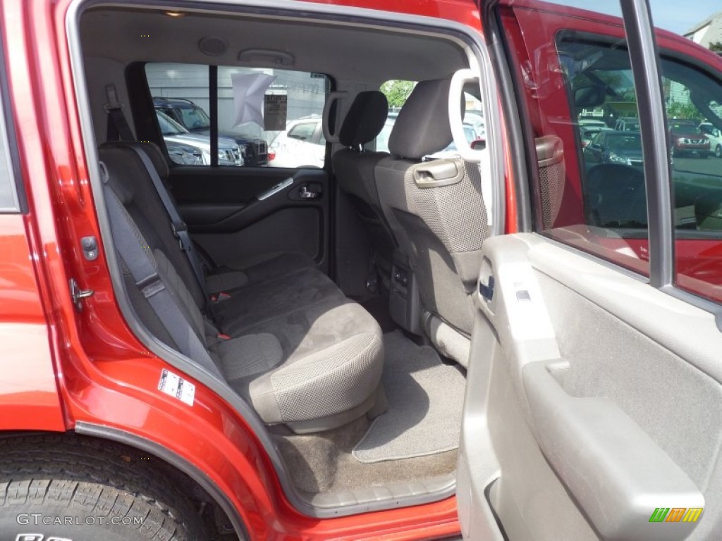 2011 Pathfinder SV 4x4 - Red Brick / Graphite photo #8