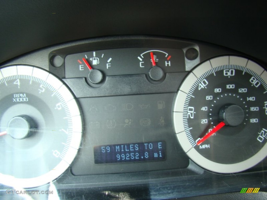 2008 Escape Limited - Silver Metallic / Charcoal photo #21