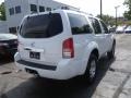 Avalanche White - Pathfinder S 4x4 Photo No. 5