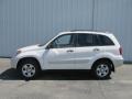 Super White - RAV4 4WD Photo No. 2