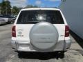 Super White - RAV4 4WD Photo No. 5