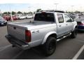2000 Silver Ice Nissan Frontier XE Crew Cab 4x4  photo #2
