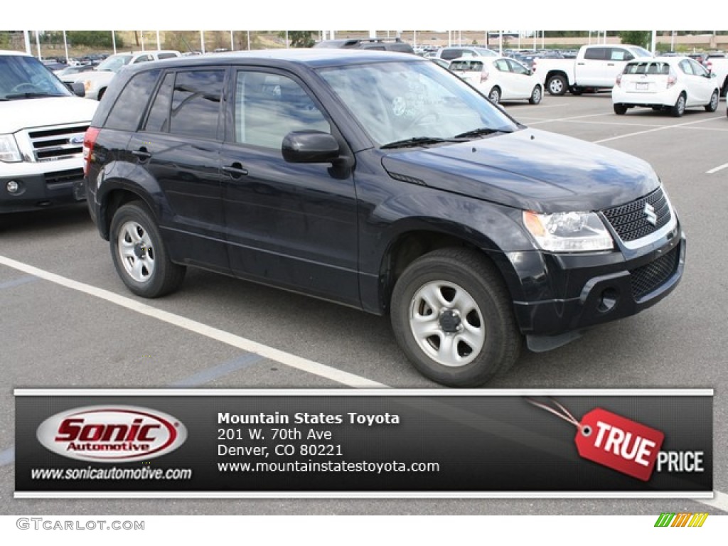 2012 Grand Vitara Premium 4x4 - Black Pearl / Beige photo #1