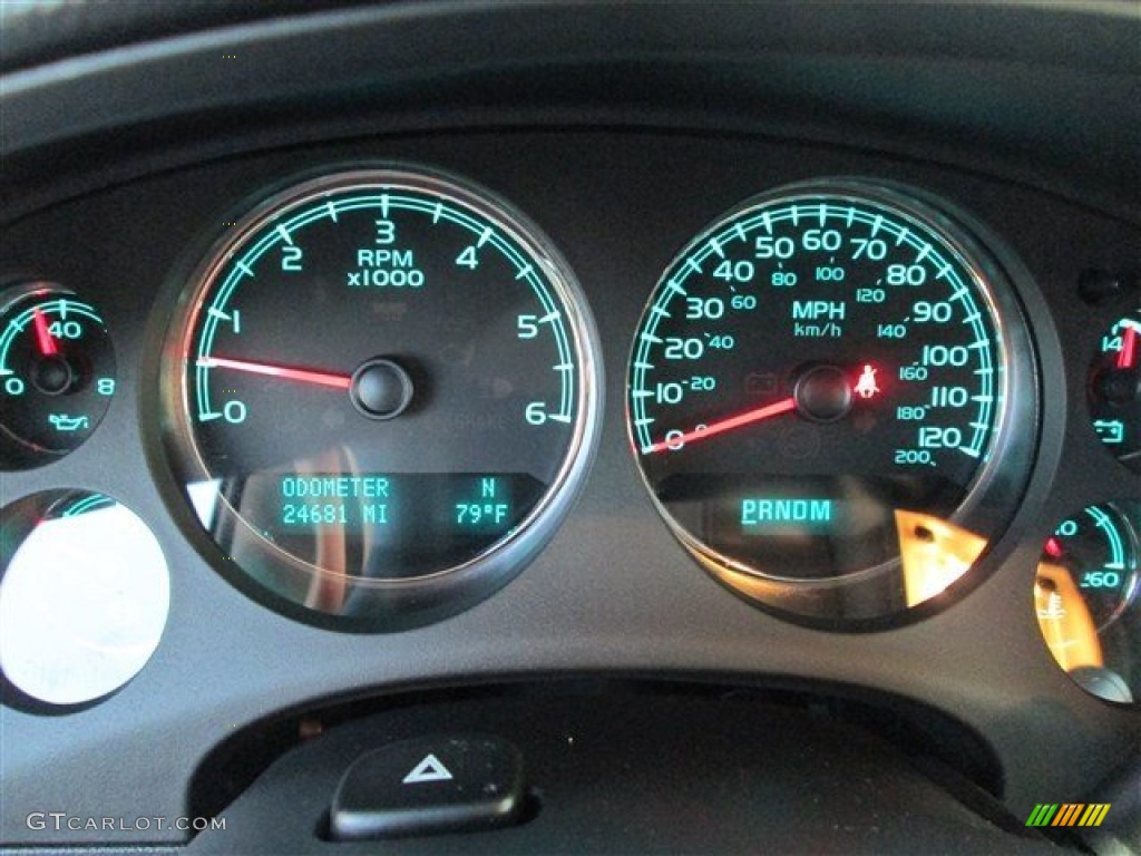 2012 Chevrolet Suburban LS Gauges Photo #85383484