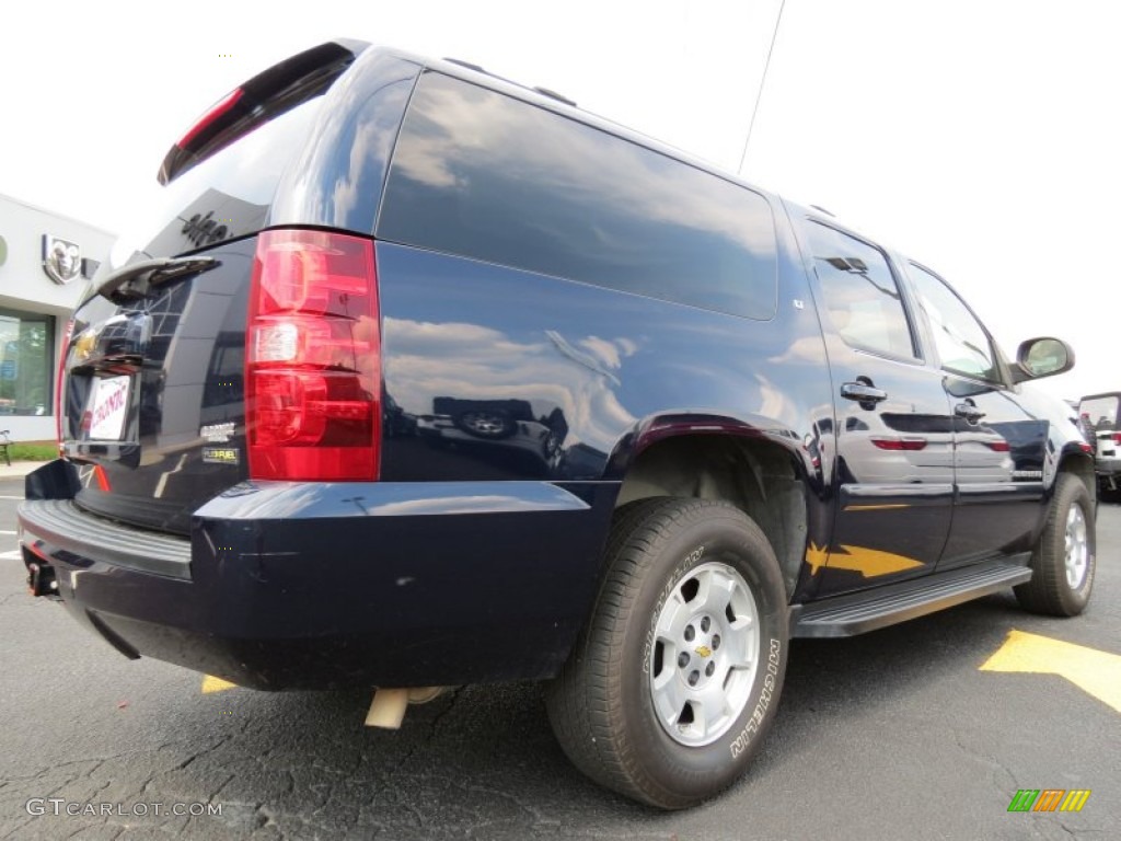 2007 Suburban 1500 LT - Dark Blue Metallic / Light Cashmere/Ebony photo #7