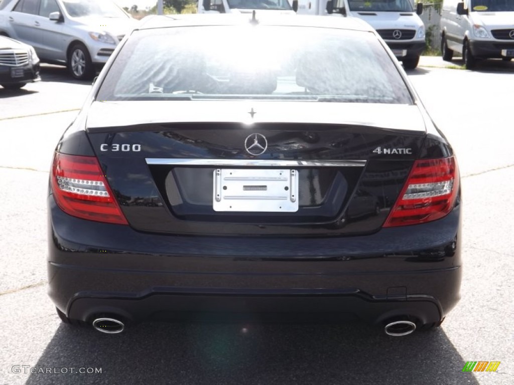 2014 C 300 4Matic Sport - Black / Black photo #4