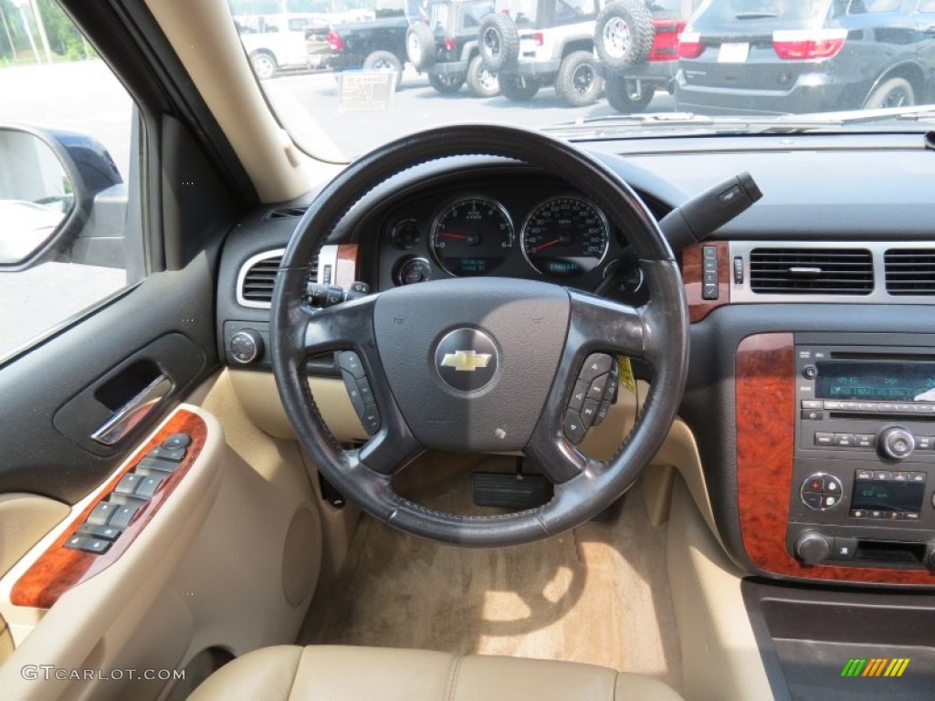 2007 Suburban 1500 LT - Dark Blue Metallic / Light Cashmere/Ebony photo #21