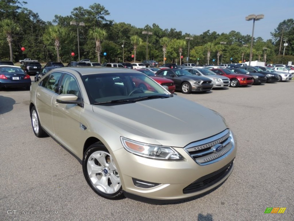 2010 Taurus SEL - Gold Leaf Metallic / Light Stone photo #1