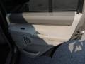 Light Khaki Metallic - Commander Limited 4x4 Photo No. 13