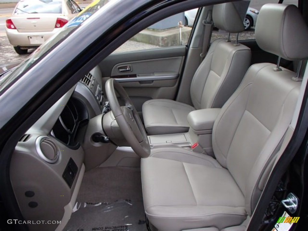 Beige Interior 2012 Suzuki Grand Vitara Limited Photo #85388815