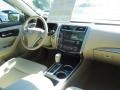 Pearl White - Altima 2.5 S Photo No. 11