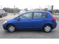 Metallic Blue - Versa 1.8 S Hatchback Photo No. 2