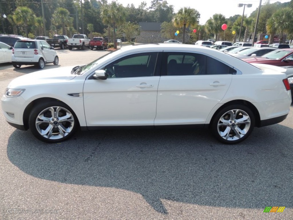 2010 Taurus SHO AWD - White Platinum Metallic Tri-Coat / Charcoal Black/Umber Brown photo #2