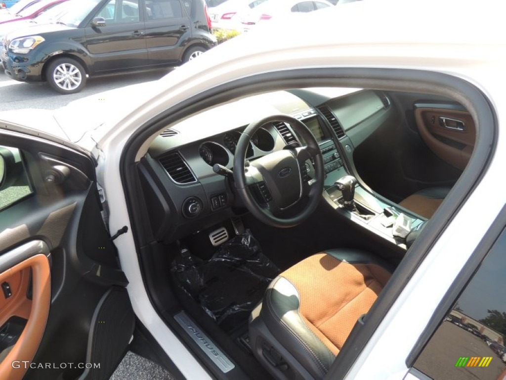 2010 Taurus SHO AWD - White Platinum Metallic Tri-Coat / Charcoal Black/Umber Brown photo #3