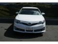 Super White - Camry SE Photo No. 2