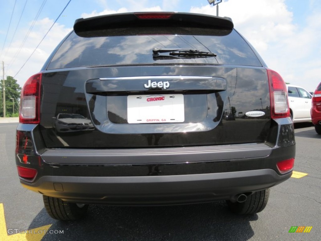 2014 Compass Latitude - Black / Dark Slate Gray photo #6