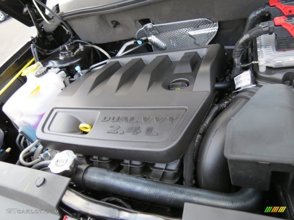 2014 Compass Latitude - Black / Dark Slate Gray photo #15