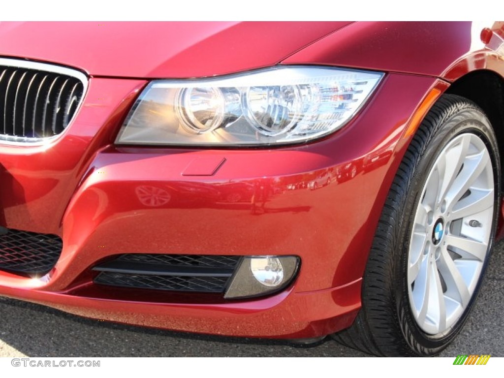 2011 3 Series 328i xDrive Sedan - Vermillion Red Metallic / Black photo #30