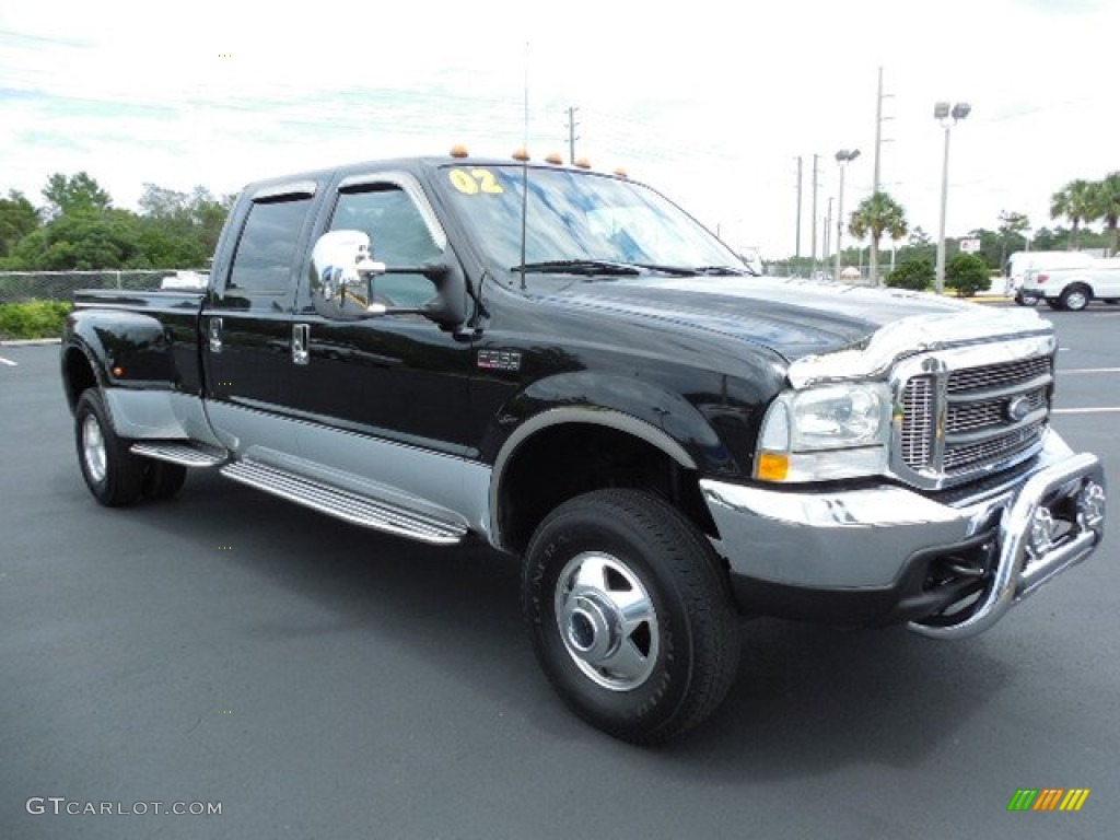 Black 2002 Ford F350 Super Duty Lariat Crew Cab 4x4 Dually Exterior Photo #85395140