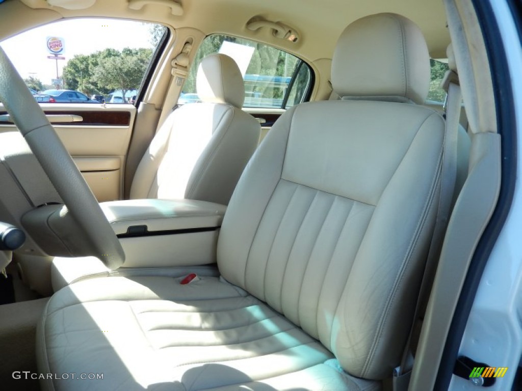 2006 Lincoln Town Car Signature Front Seat Photos