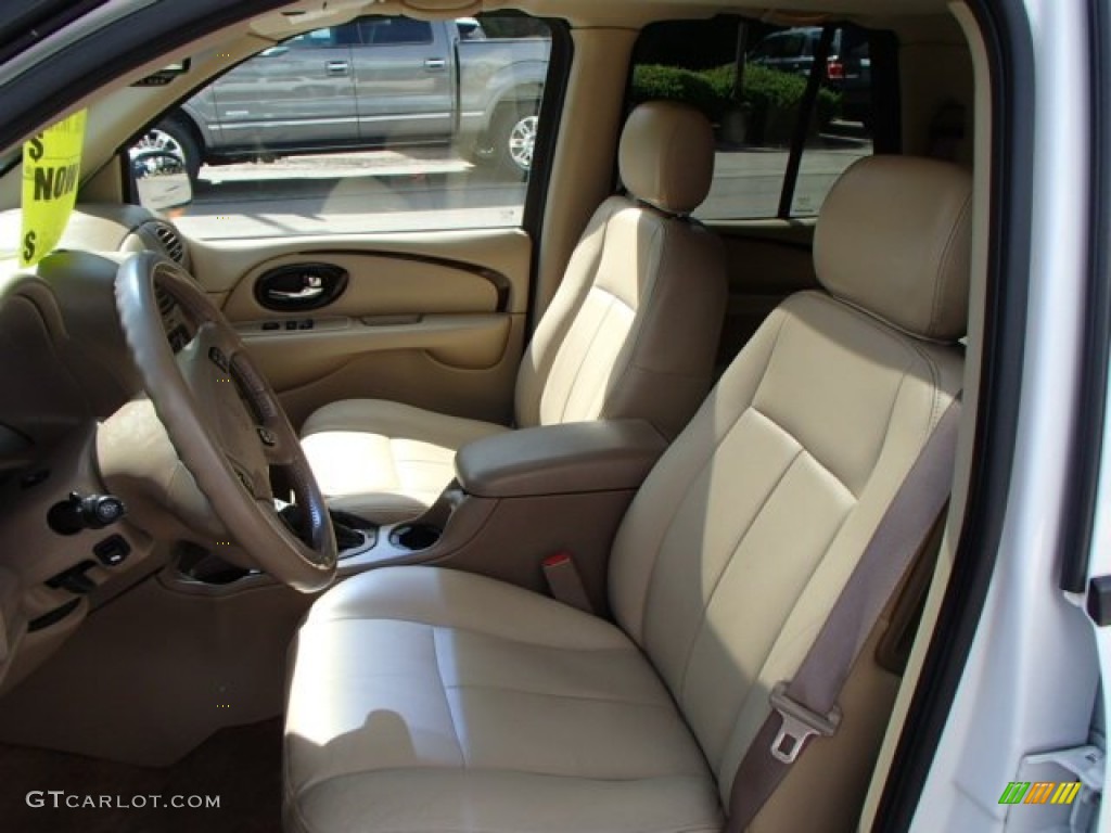 2004 Rainier CXL AWD - Olympic White / Light Cashmere photo #10