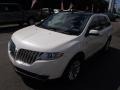 2012 White Platinum Metallic Tri-Coat Lincoln MKX AWD  photo #4