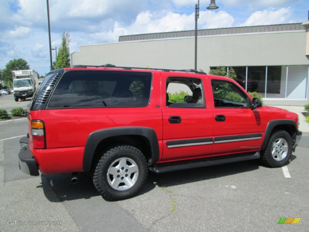 2005 Suburban 1500 LT 4x4 - Victory Red / Gray/Dark Charcoal photo #8
