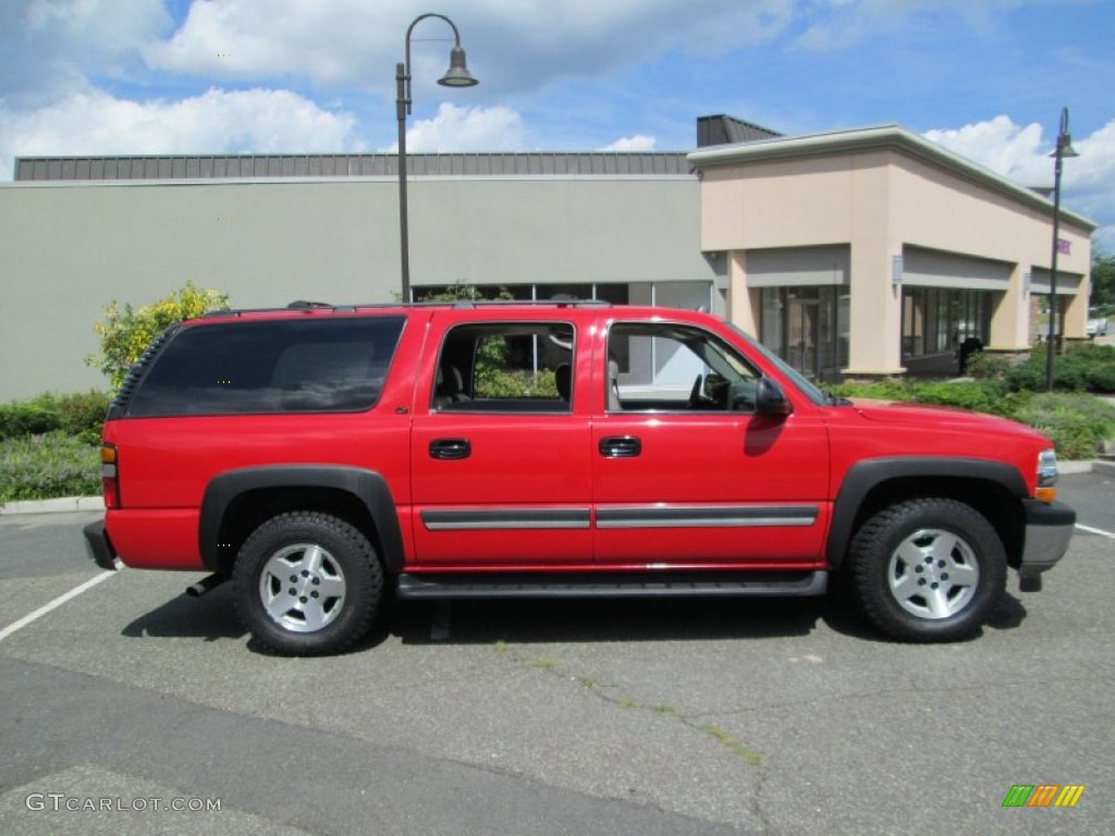 2005 Suburban 1500 LT 4x4 - Victory Red / Gray/Dark Charcoal photo #9