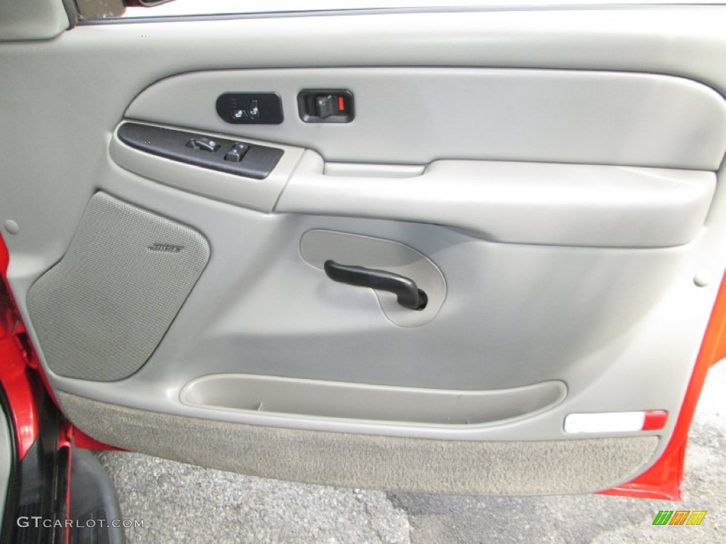 2005 Suburban 1500 LT 4x4 - Victory Red / Gray/Dark Charcoal photo #29