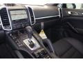 Black Controls Photo for 2014 Porsche Cayenne #85403056