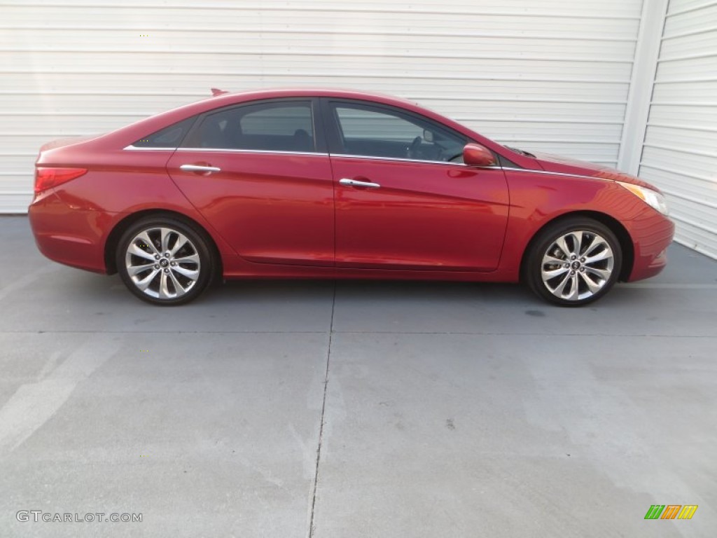 2012 Sonata SE - Sparkling Ruby Red / Black photo #3
