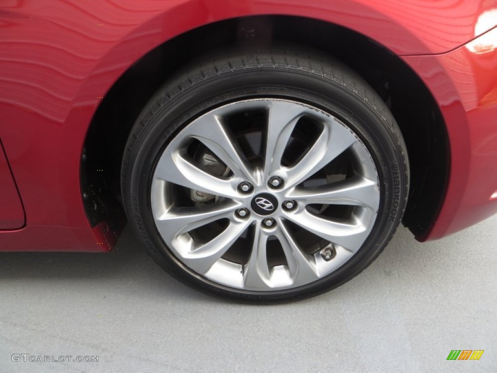 2012 Sonata SE - Sparkling Ruby Red / Black photo #14