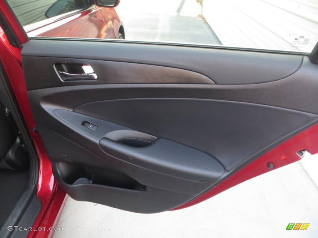 2012 Sonata SE - Sparkling Ruby Red / Black photo #22