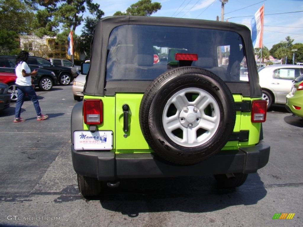 2012 Wrangler Sport 4x4 - Gecko Green / Black photo #7