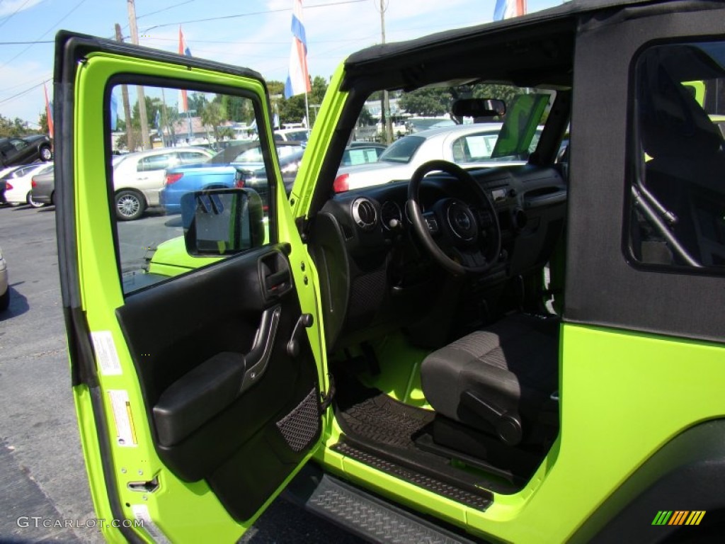 2012 Wrangler Sport 4x4 - Gecko Green / Black photo #9