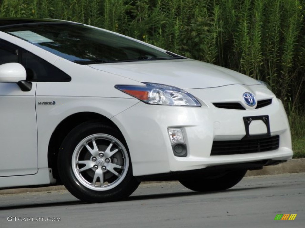 2010 Prius Hybrid IV - Blizzard White Pearl / Bisque photo #33