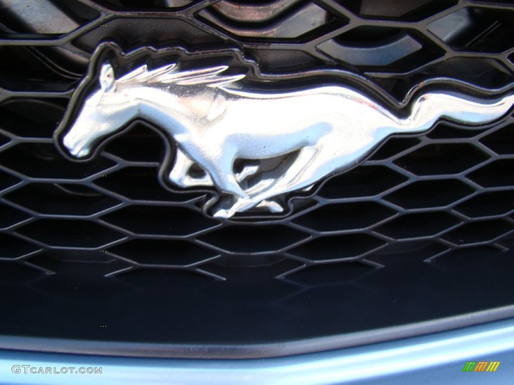 2005 Mustang V6 Premium Convertible - Windveil Blue Metallic / Dark Charcoal photo #20