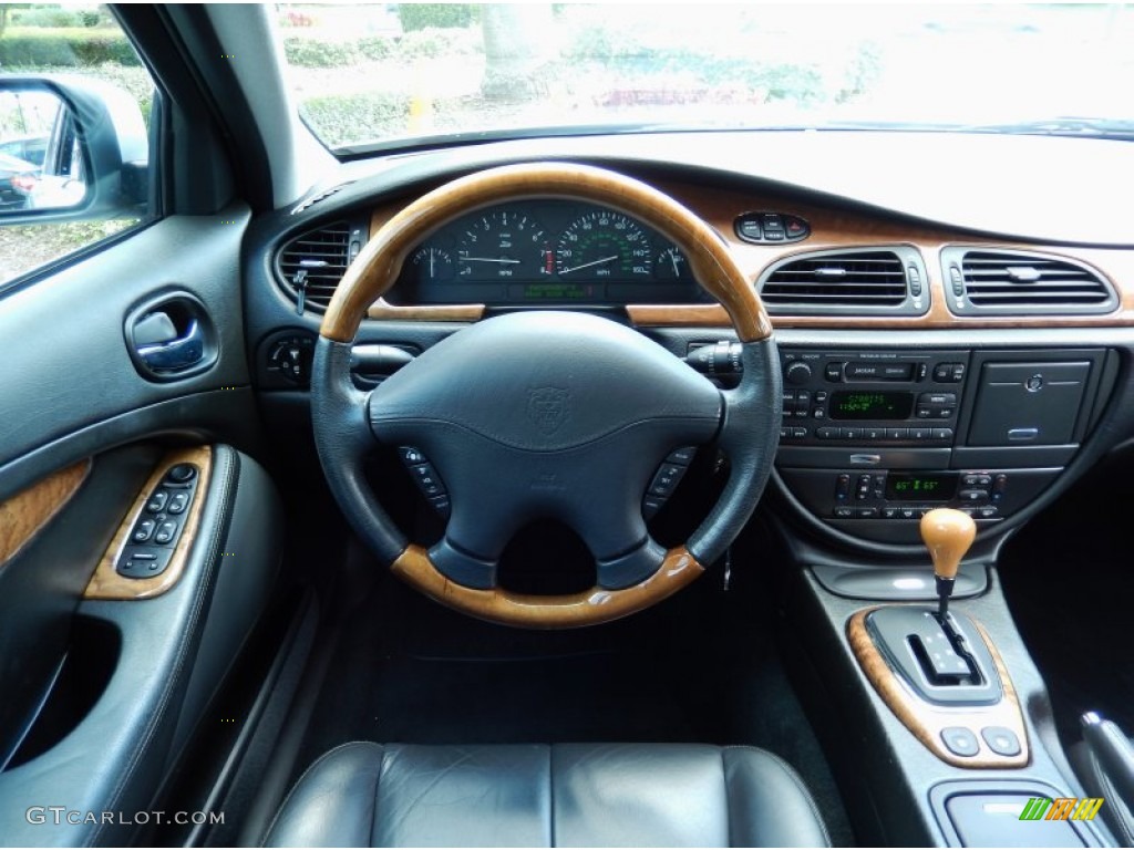 2001 Jaguar S-Type 3.0 Dashboard Photos