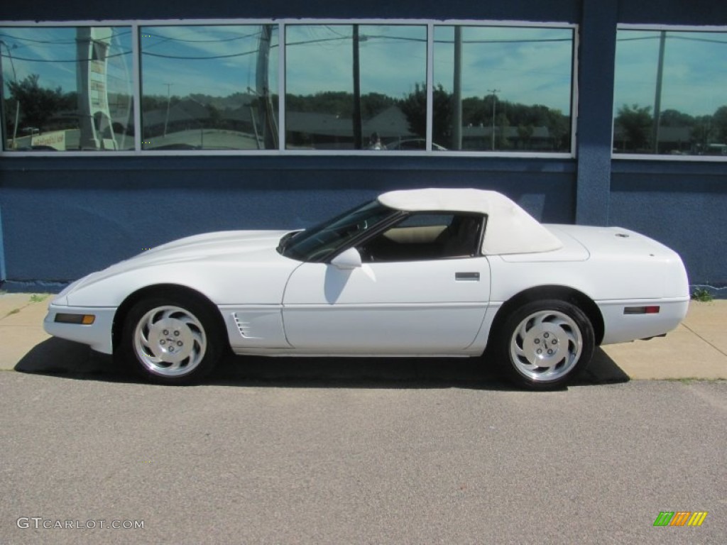 Arctic White 1996 Chevrolet Corvette Convertible Exterior Photo #85418693