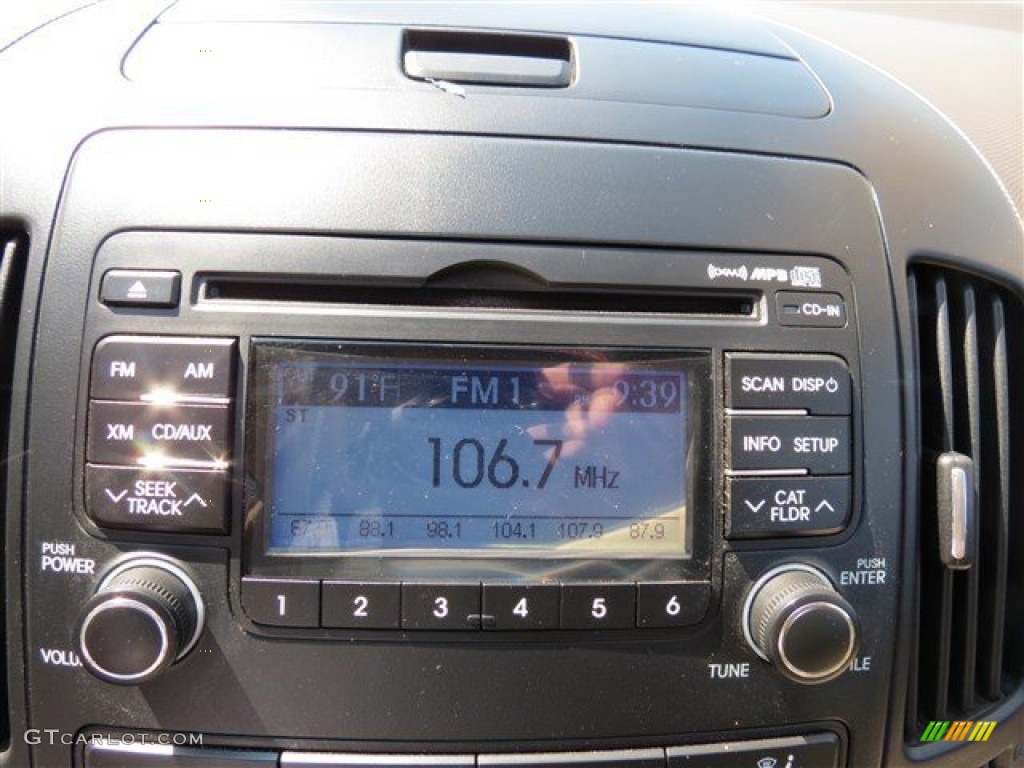 2010 Elantra Touring SE - Vivid Blue / Beige photo #15